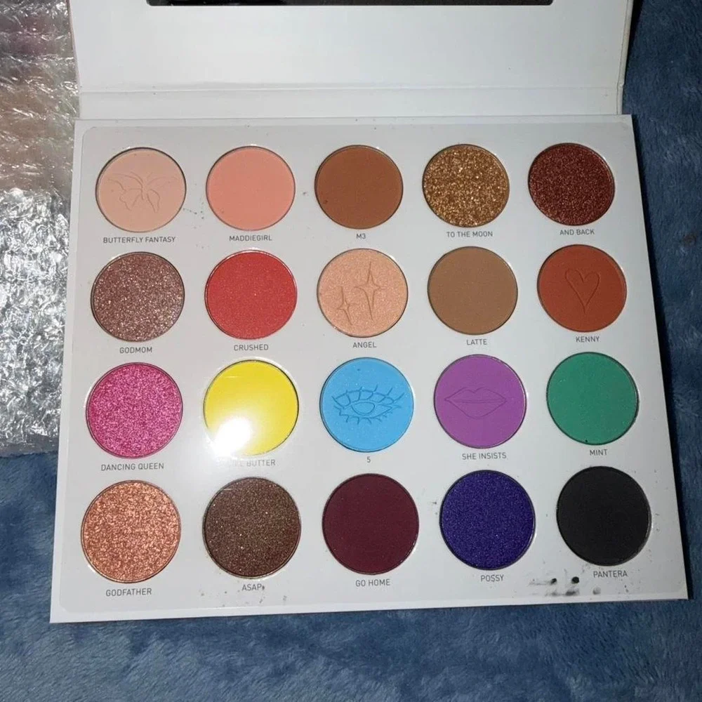Morphe x Maddie Ziegler The Imagination Palette
